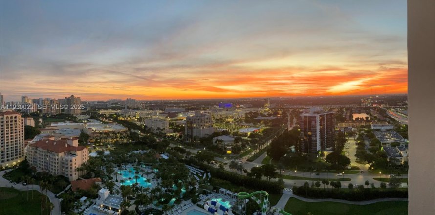 Condominio en Aventura, Florida, 1 dormitorio  № 1988885
