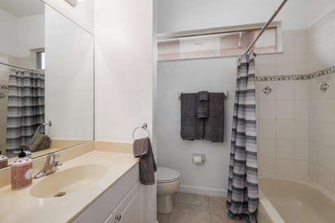 Casa en venta en Port St. Lucie, Florida, 3 dormitorios, 203.83 m2 № 2377020 - foto 27