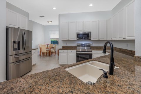 Casa en venta en Port St. Lucie, Florida, 3 dormitorios, 203.83 m2 № 2377020 - foto 15