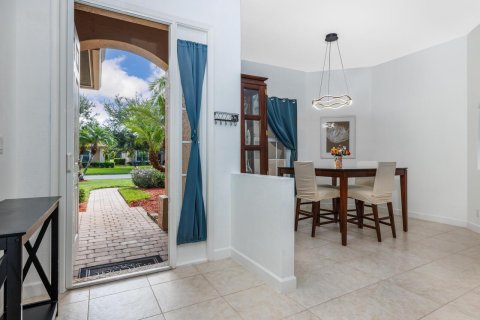 Casa en venta en Port St. Lucie, Florida, 3 dormitorios, 203.83 m2 № 2377020 - foto 9