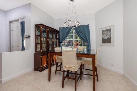 Casa en venta en Port St. Lucie, Florida, 3 dormitorios, 203.83 m2 № 2377020 - foto 10