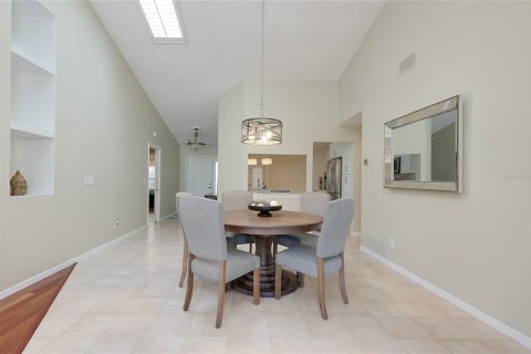 Villa ou maison à vendre à Sarasota, Floride: 3 chambres, 279.54 m2 № 2432582 - photo 3
