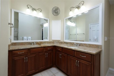 Villa ou maison à vendre à Sarasota, Floride: 3 chambres, 279.54 m2 № 2432582 - photo 29