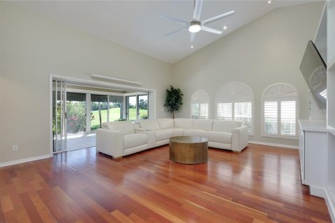 Villa ou maison à vendre à Sarasota, Floride: 3 chambres, 279.54 m2 № 2432582 - photo 13