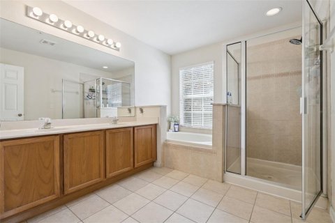 Adosado en venta en Kissimmee, Florida, 3 dormitorios, 193.79 m2 № 2313414 - foto 5