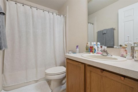 Adosado en venta en Kissimmee, Florida, 3 dormitorios, 193.79 m2 № 2313414 - foto 9