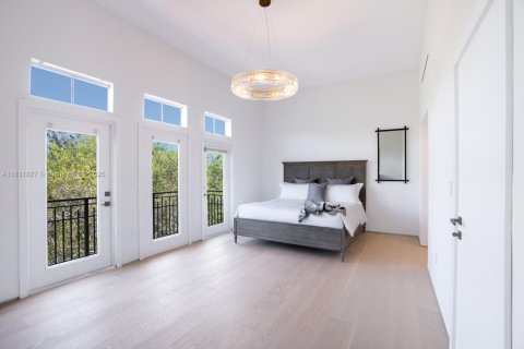 Townhouse in Palmetto Bay, Florida 3 bedrooms, 235.97 sq.m. № 1991844 - photo 28