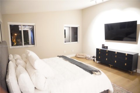 Villa ou maison à louer à Pembroke Pines, Floride: 5 chambres, 264.31 m2 № 1859169 - photo 22