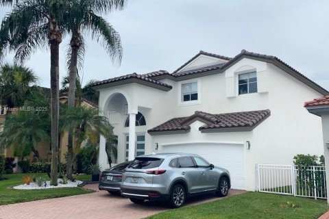 Villa ou maison à louer à Pembroke Pines, Floride: 5 chambres, 264.31 m2 № 1859169 - photo 1