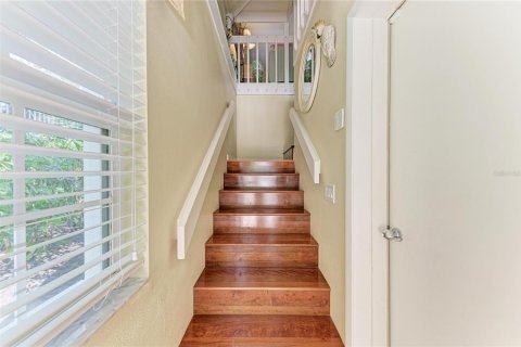 Condo in Holmes Beach, Florida, 2 bedrooms  № 2095124 - photo 6