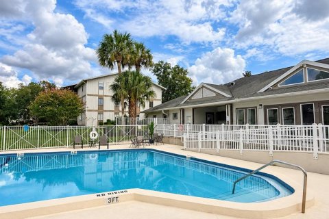 Condo in Gainesville, Florida, 2 bedrooms № 2389462 - photo 29
