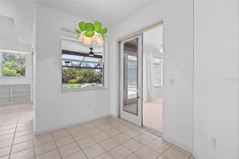 House in Sarasota, Florida 3 bedrooms, 205.04 sq.m. № 2291036 - photo 10