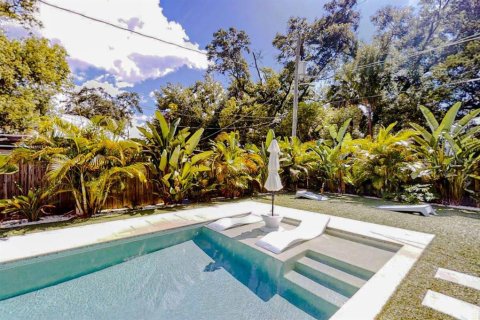 Villa ou maison à louer à Tampa, Floride: 4 chambres, 205.13 m2 № 1894499 - photo 21