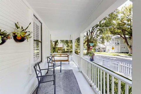 Villa ou maison à louer à Tampa, Floride: 4 chambres, 205.13 m2 № 1894499 - photo 3
