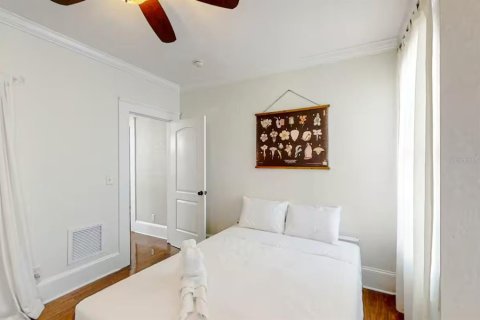 Villa ou maison à louer à Tampa, Floride: 4 chambres, 205.13 m2 № 1894499 - photo 9
