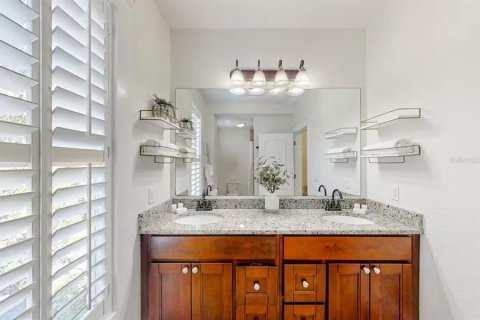 Villa ou maison à louer à Tampa, Floride: 4 chambres, 205.13 m2 № 1894499 - photo 15