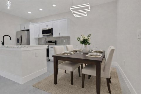 Villa ou maison à louer à Lehigh Acres, Floride: 3 chambres, 221.39 m2 № 2007271 - photo 7