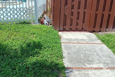 Condominio en venta en Miami, Florida, 2 dormitorios, 140.38 m2 № 2003749 - foto 2