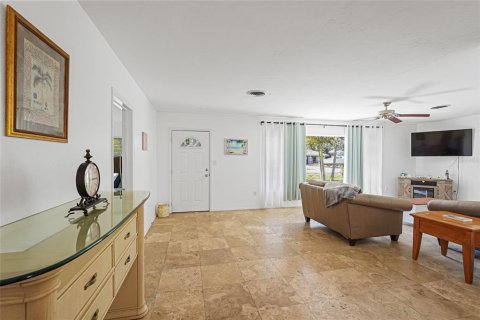 House in Venice, Florida 3 bedrooms, 154.5 sq.m. № 1720625 - photo 13