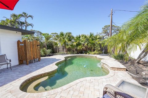 House in Venice, Florida 3 bedrooms, 154.5 sq.m. № 1720625 - photo 2