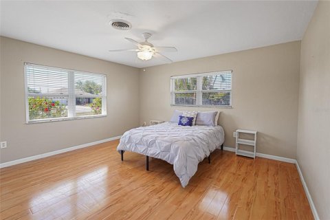 House in Venice, Florida 3 bedrooms, 154.5 sq.m. № 1720625 - photo 27