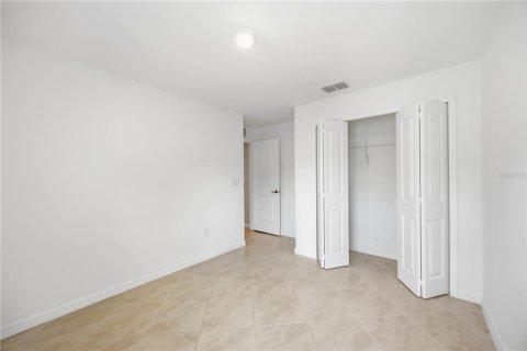 Villa ou maison à louer à Port Charlotte, Floride: 4 chambres, 179.3 m2 № 2401136 - photo 18