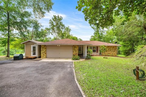 House in Dunnellon, Florida 3 bedrooms, 169.45 sq.m. № 1808613 - photo 4