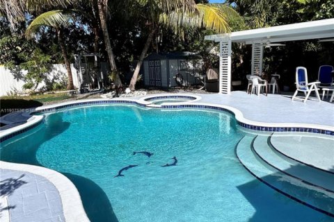 Villa ou maison à vendre à Miami Gardens, Floride: 4 chambres, 179.49 m2 № 2034399 - photo 15