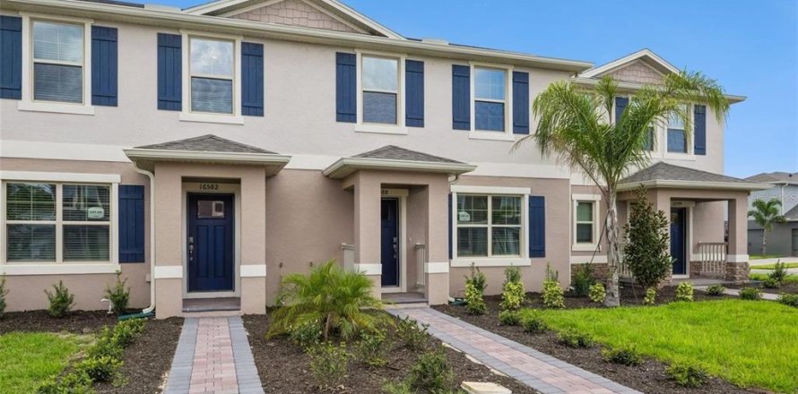 Touwnhouse à Winter Garden, Floride 3 chambres, 145.58 m2 № 2406384