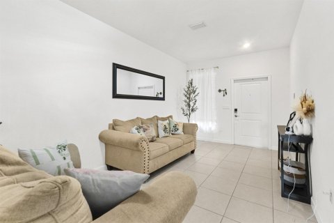 Casa en venta en Lauderhill, Florida, 3 dormitorios, 164.25 m2 № 2087847 - foto 3