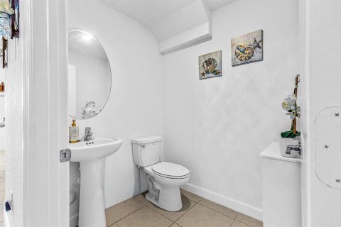 Casa en venta en Lauderhill, Florida, 3 dormitorios, 164.25 m2 № 2087847 - foto 8