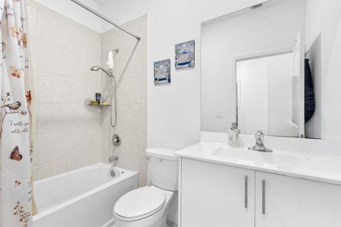 Casa en venta en Lauderhill, Florida, 3 dormitorios, 164.25 m2 № 2087847 - foto 25