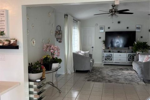 Casa en venta en Lakeland, Florida, 3 dormitorios, 114.46 m2 № 2209044 - foto 8