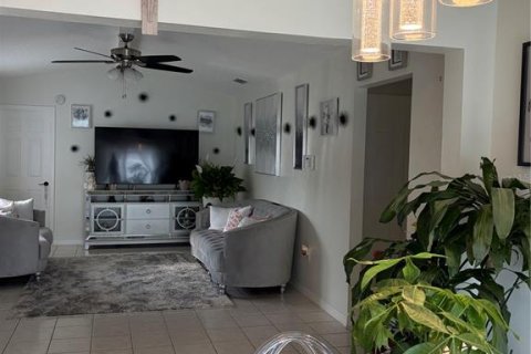 Casa en venta en Lakeland, Florida, 3 dormitorios, 114.46 m2 № 2209044 - foto 9