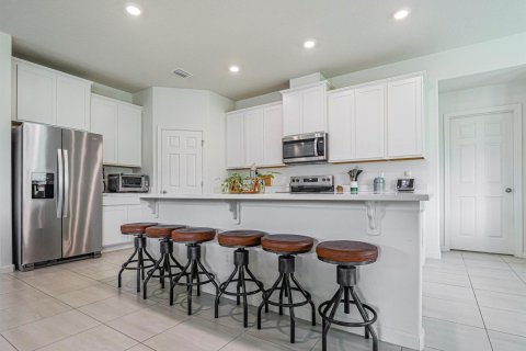 House in Vero Beach, Florida 4 bedrooms, 257.34 sq.m. № 2352149 - photo 15