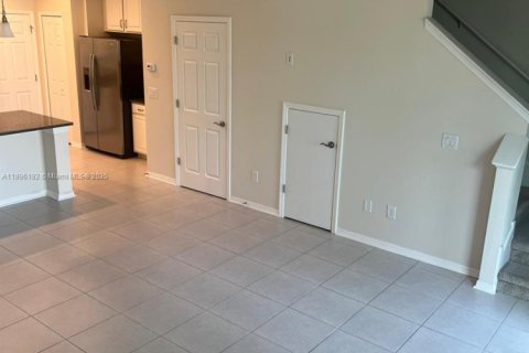 Adosado en venta en Riverview, Florida, 2 dormitorios № 1948444 - foto 7