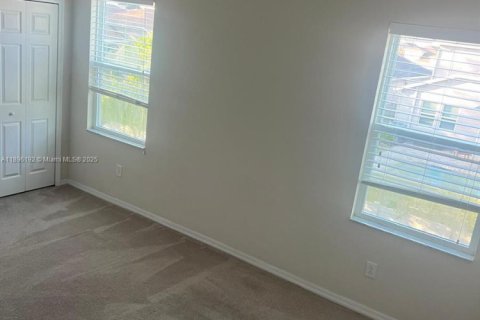 Adosado en venta en Riverview, Florida, 2 dormitorios № 1948444 - foto 11