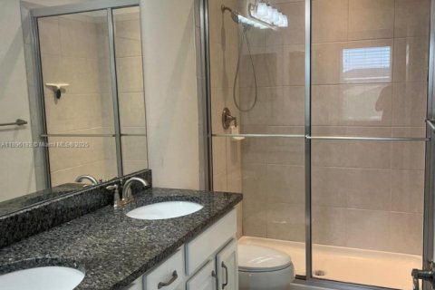 Adosado en venta en Riverview, Florida, 2 dormitorios № 1948444 - foto 13