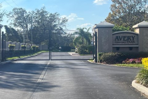 Adosado en venta en Riverview, Florida, 2 dormitorios № 1948444 - foto 4