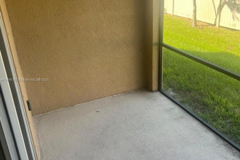 Adosado en venta en Riverview, Florida, 2 dormitorios № 1948444 - foto 29