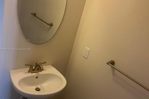 Adosado en venta en Riverview, Florida, 2 dormitorios № 1948444 - foto 23