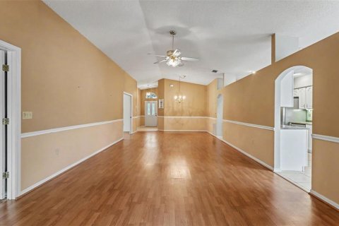 Villa ou maison à vendre à Lakeland, Floride: 2 chambres, 168.34 m2 № 2318772 - photo 15
