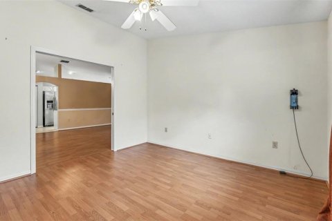 Villa ou maison à vendre à Lakeland, Floride: 2 chambres, 168.34 m2 № 2318772 - photo 19