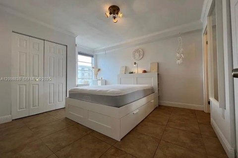 Copropriété à louer à North Miami Beach, Floride: 1 chambre, 66.15 m2 № 2399705 - photo 15