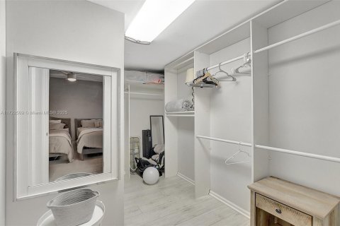 Copropriété à louer à Boca Raton, Floride: 2 chambres, 142.7 m2 № 1965273 - photo 19