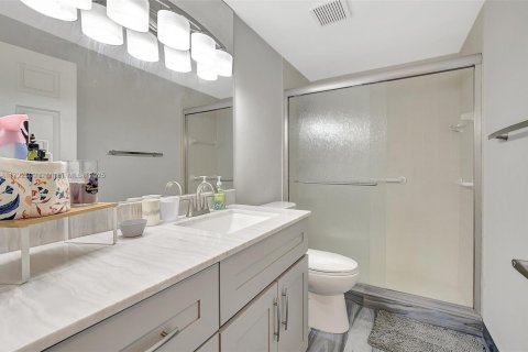 Copropriété à louer à Boca Raton, Floride: 2 chambres, 142.7 m2 № 1965273 - photo 24