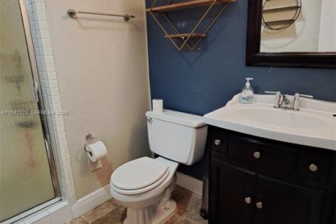 Copropriété à vendre à Hallandale Beach, Floride: 1 chambre, 80.64 m2 № 2089842 - photo 20