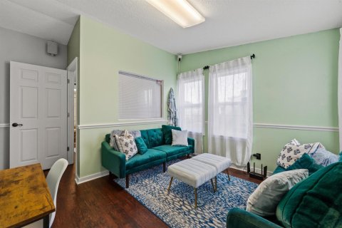 Propiedad comercial en venta en Vero Beach, Florida № 2245632 - foto 7