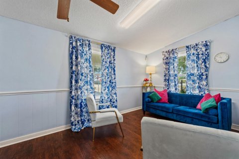 Propiedad comercial en venta en Vero Beach, Florida № 2245632 - foto 13