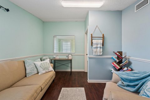 Propiedad comercial en venta en Vero Beach, Florida № 2245632 - foto 8